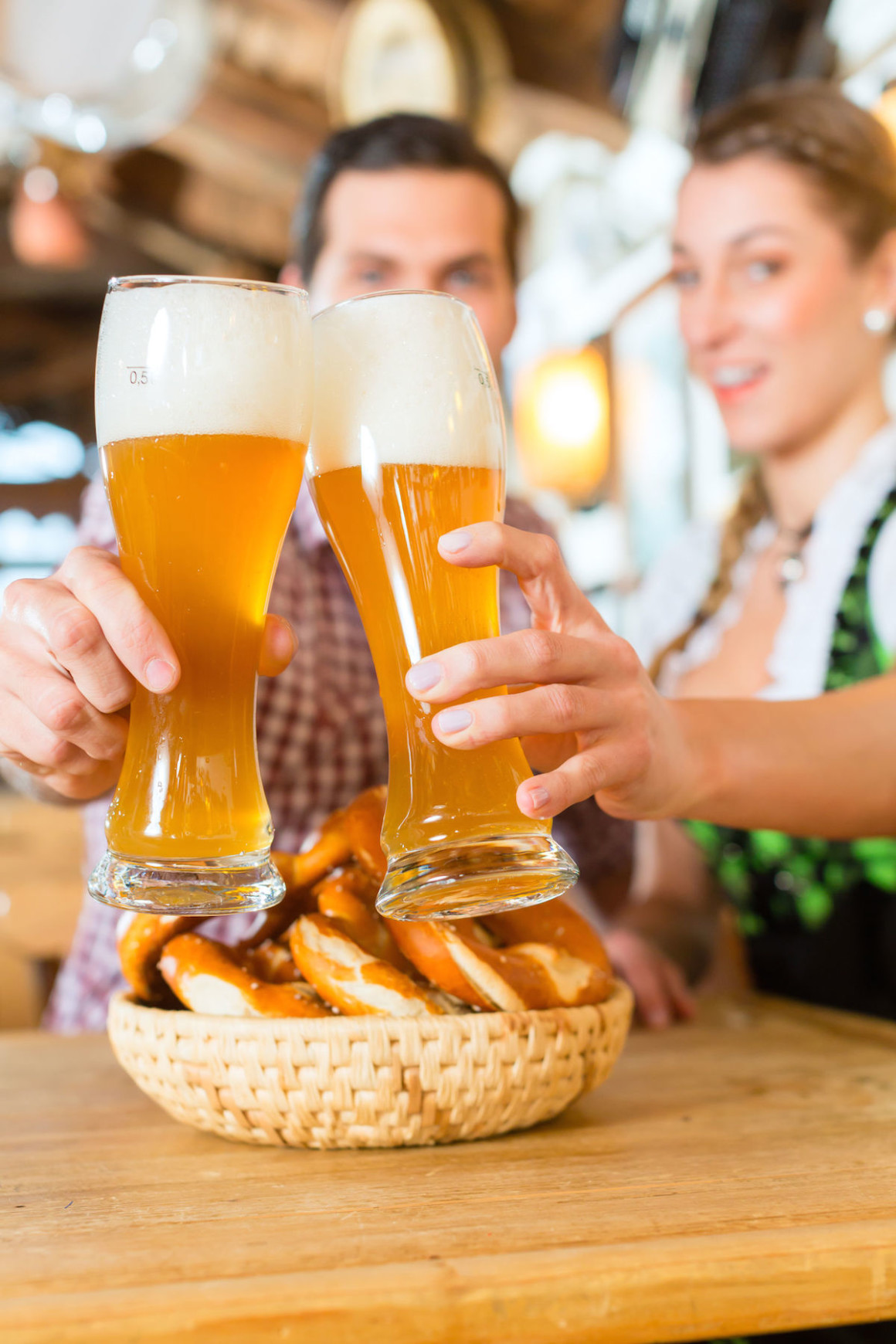 Marzen Oktoberfest what to drink celebrate Flying Saucer