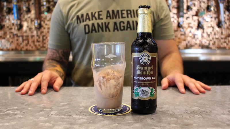 Best Beer float recipes Flying Saucer Brown Ale Chocolate Ice Cream